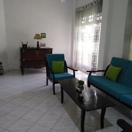 Anusha Apartment 15 Homestay Galle Exterior photo
